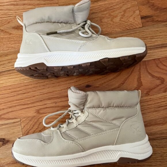 EDDIE BAUER | Balasana Quilted Upper Boot Women's Size 9 M - Picture 3 of 10